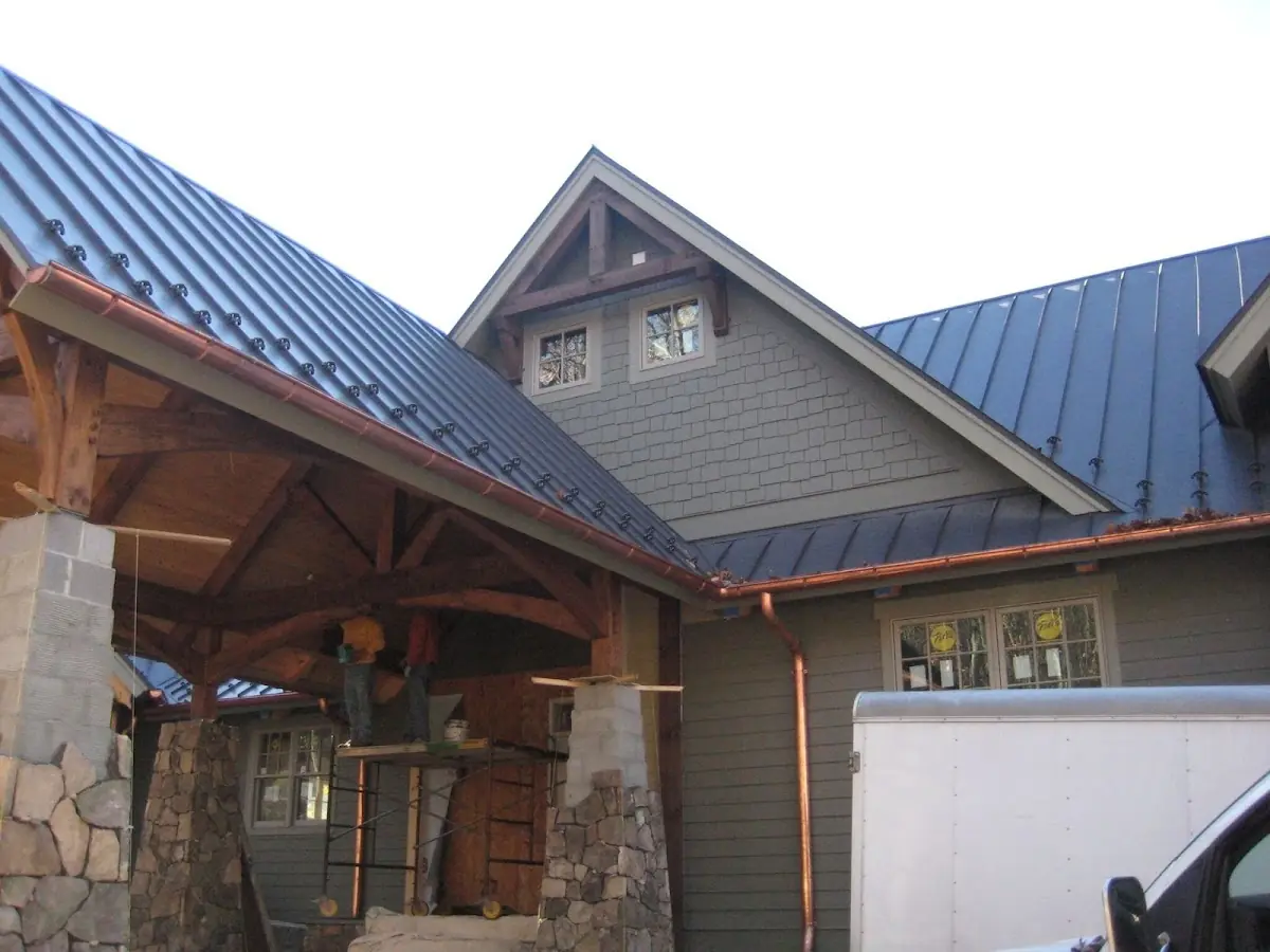 Craftsman Roofing team delivering quality roofing work in Margo